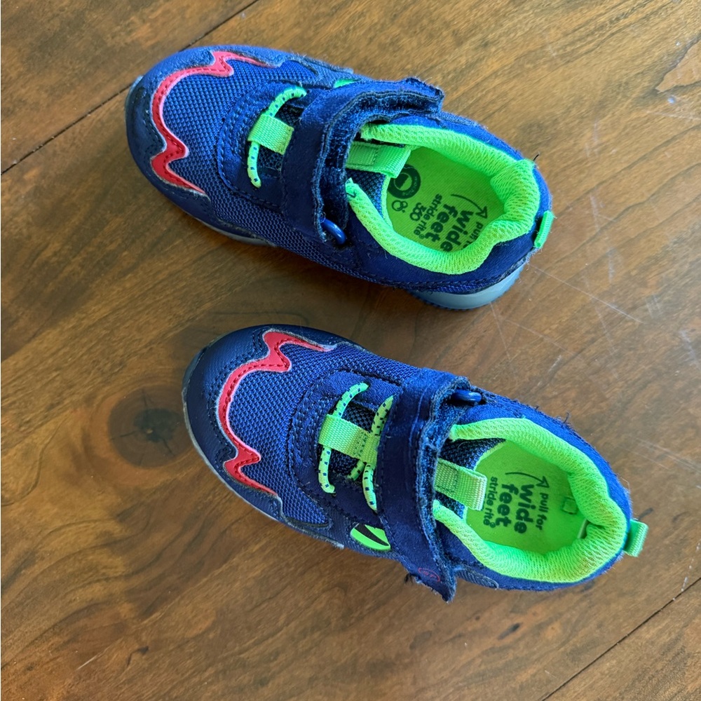 Stride Rite Kids Blue and Green Light Up Sneakers